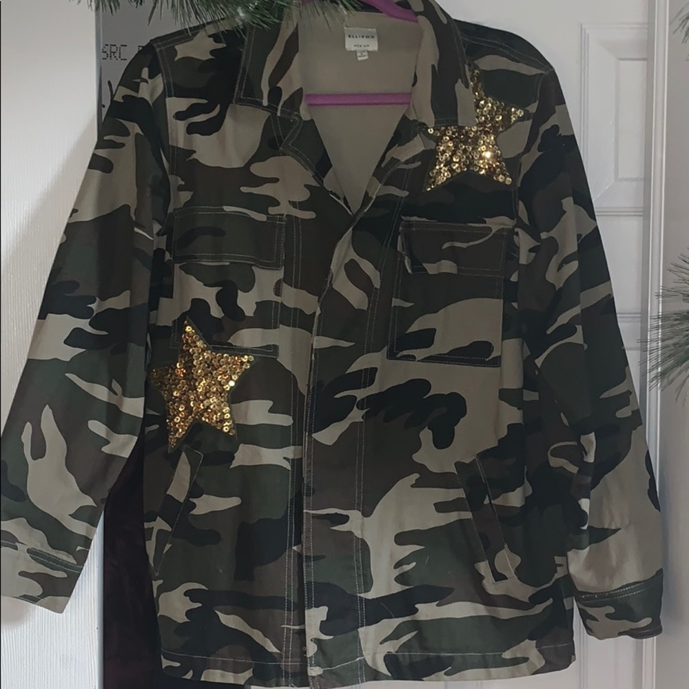 camo jacket with gold stars